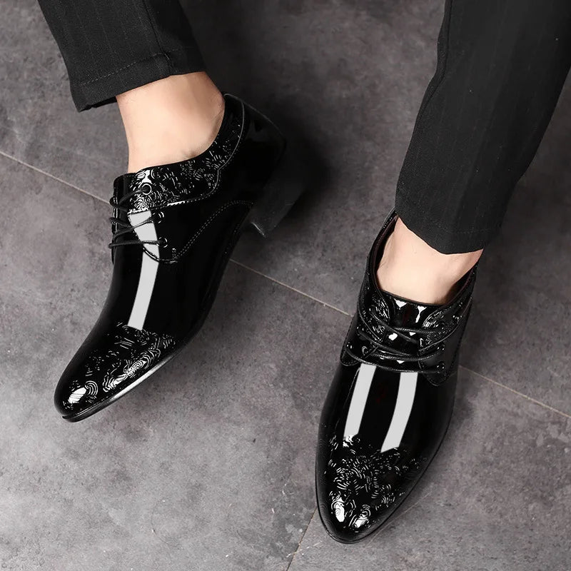 Shoes for Men Casual Business Dress Shoes Lace Up Formal Black Patent Leather Brogue Shoes for Male Wedding Party Office Oxfords